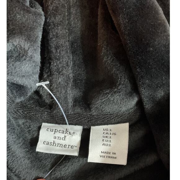 Cupcakes and Cashmere Hoodie Lounger Nightgown Large - Picture 5 of 8